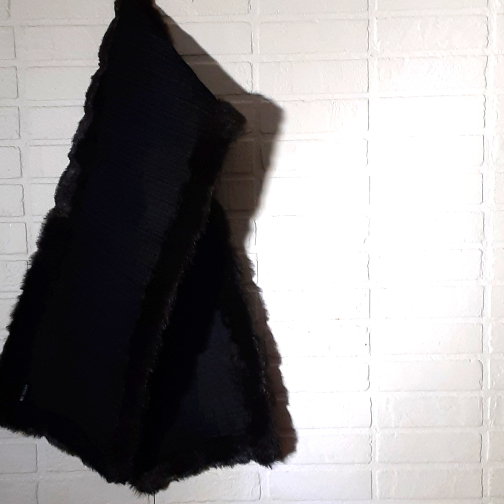 Mina Mann stole or scarf